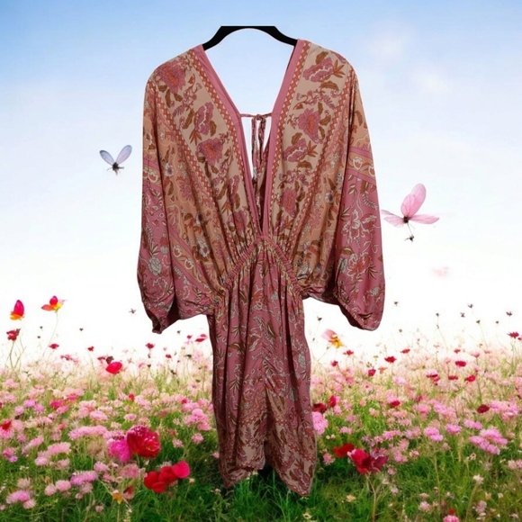 Cupshe Pink and Peach Mini Dress with Vibrant Floral Design - Picture 5 of 15